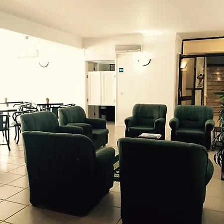 Ilha Hotel 2*