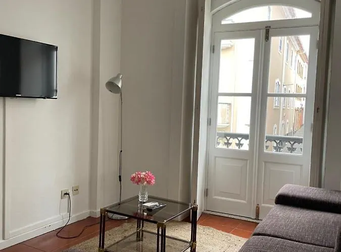 Ilha アングラ・ド・エロイーズモ