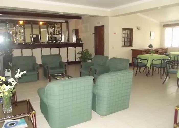 Ilha 2* Angra do Heroismo